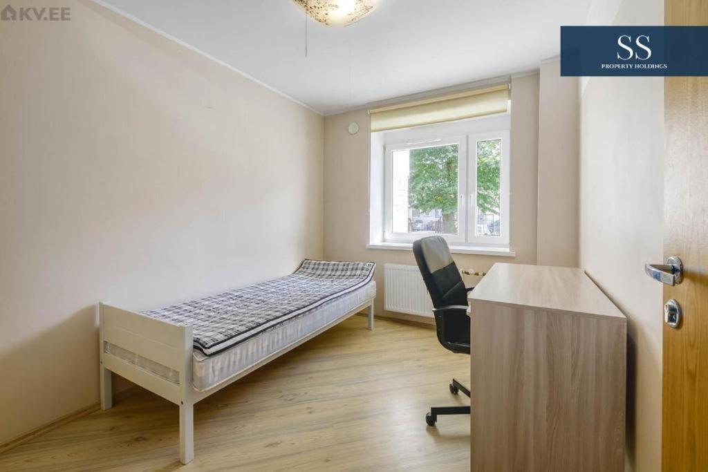 Bright Apartment Near Bus Statioon Talin Exterior foto